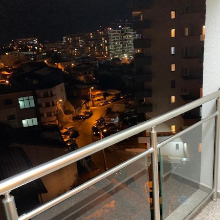 Ray Luxury Apartment Close To Presidential Palace Bucharest Exterior photo